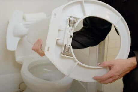 Replace with the New True Toilet - Enhance Your Bathroom with Innovative Urinary Solution